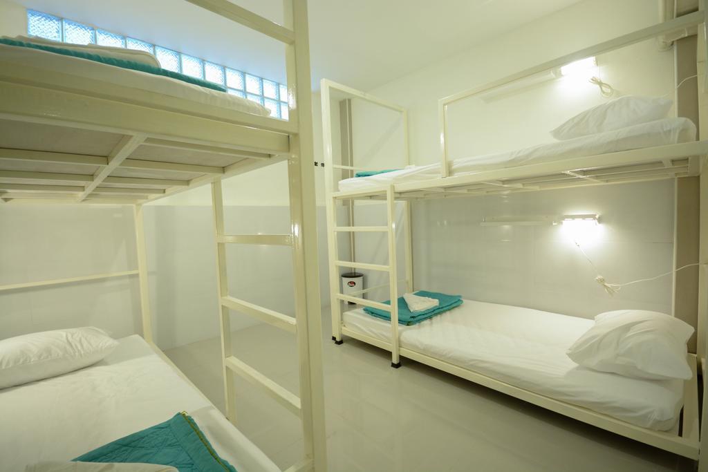 Albergue Irest Ao Nang Seafront Exterior foto