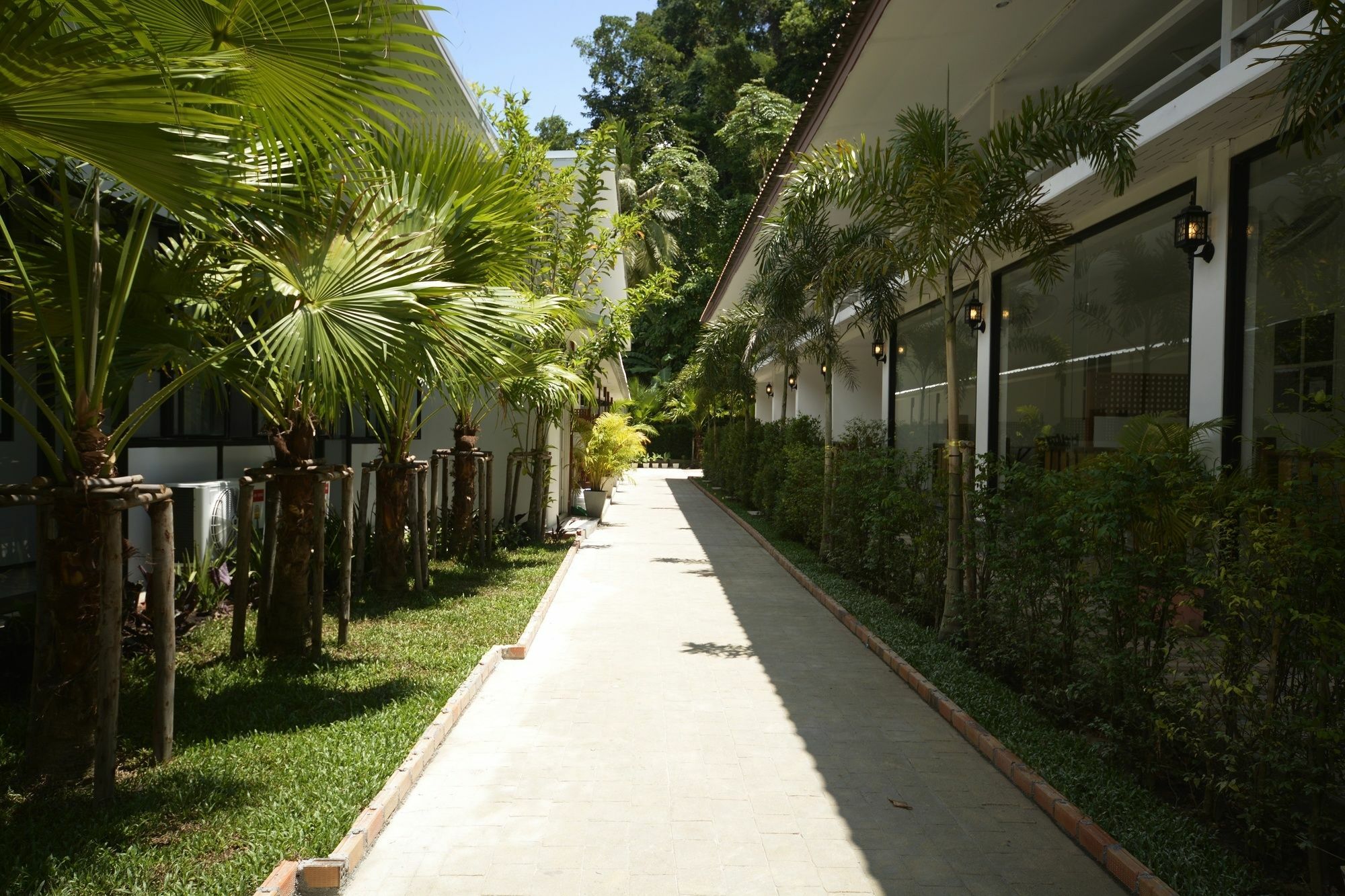 Albergue Irest Ao Nang Seafront Exterior foto