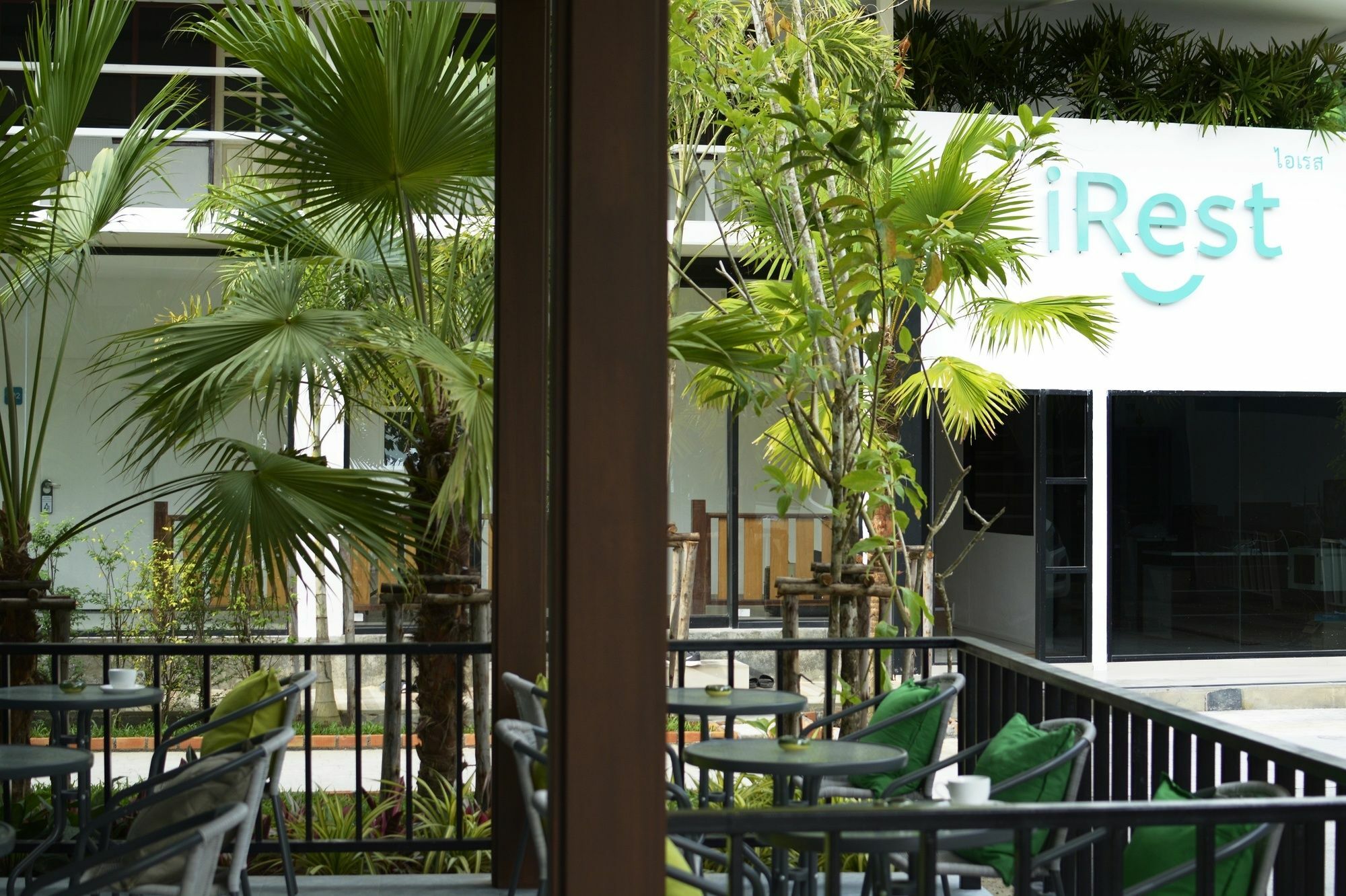 Albergue Irest Ao Nang Seafront Exterior foto